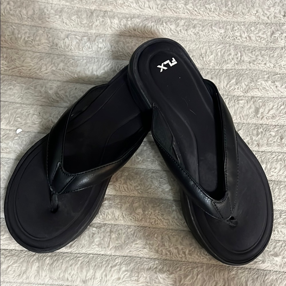 FLX Women’s Black Flip Flops
